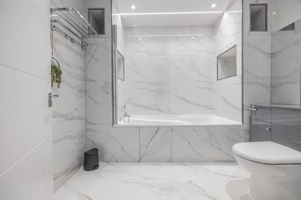 The Pocklington - The Golden Mile Suite Leicester Exteriér fotografie